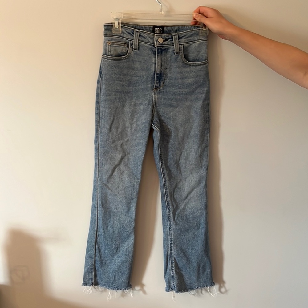 BDG urban outfitters kick-flare high rise cropped jeans! size 24.great condition